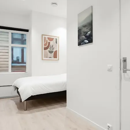 4br 2bath - Penthouse Esque * Μπέργκεν